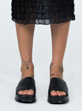 Llyge Bayshore Sandals Black