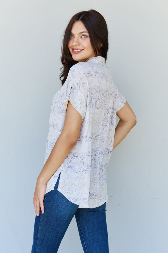 LLYGE Full Size Floral Paisley Printeded Twist Tunic Top