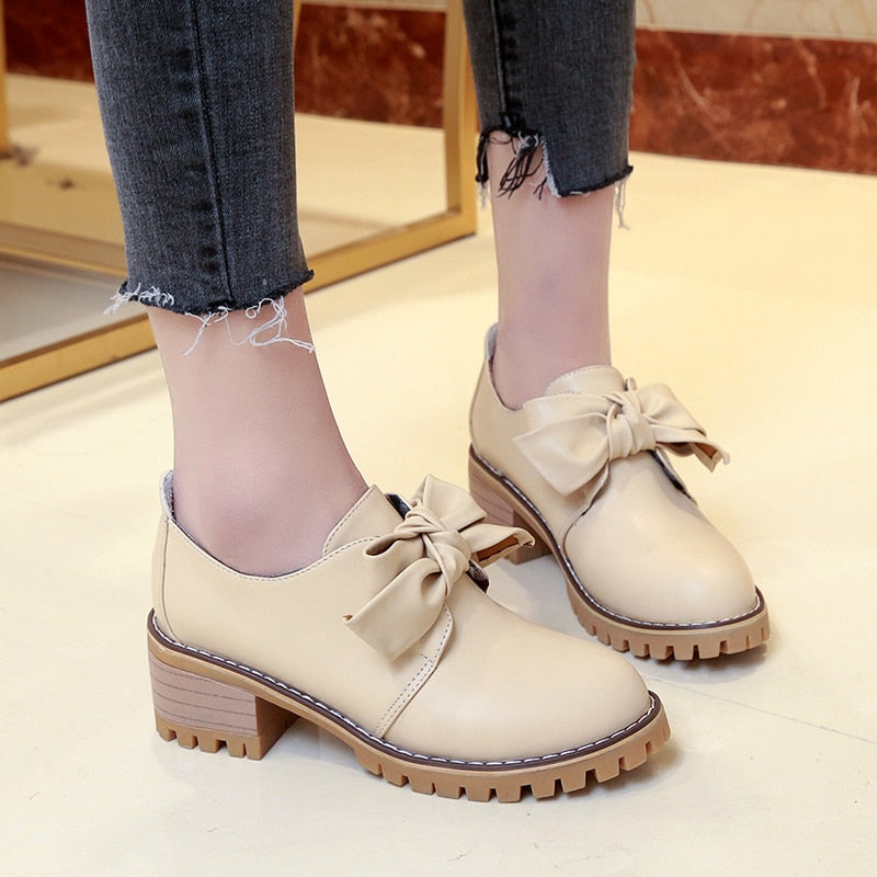 Pu Leather Shoes Bow Knot Flat Round Toe Lace-Up Oxford Casual Shoes Woman Brogue Women Shoes Female Plus Size Zapatos Mujer