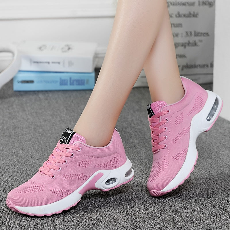 Llyge 2022 Fashion Women Lightweight Sneakers Running Shoes Outdoor Sports Shoes Breathable Mesh Comfort Running Shoes Air Cushion Lace Up