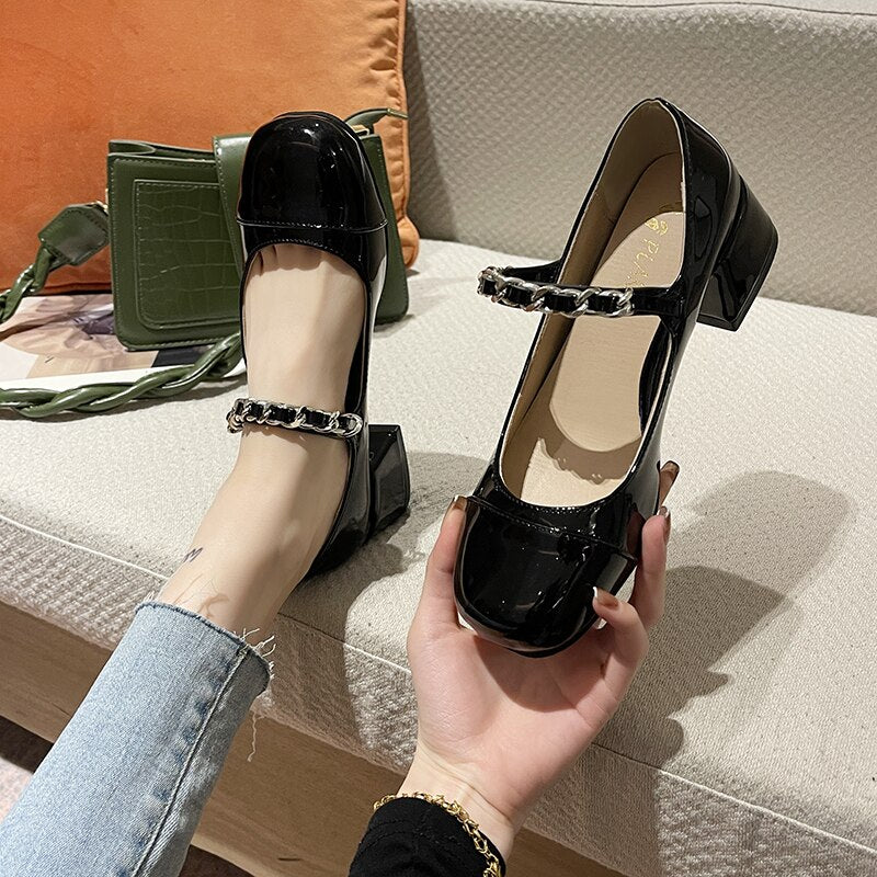 Retro Shoes Buckle Mary Jane Shoes Female 2022 Spring New Square Toe French High Heels Female Thick Heel Shallow Shoes Fashion