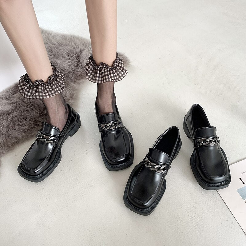 Slip On Boat Shoes 2022 New Black Platform Flats Shoes Women Loafers Spring  Office Metal Chain Designer Casual Leather Oxfords