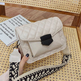 Shoulder Bags Purse Crossbody Bags for Women Handbag Fashion 2023 New Chains Letter Pattern All-match PU Leather Designer Bag
