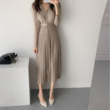 Llyge Women Sweater Dress 2023 Thicken Winter Knitted dress Belted female's Elegant V-neck robe Single-breasted A-line woman clothes