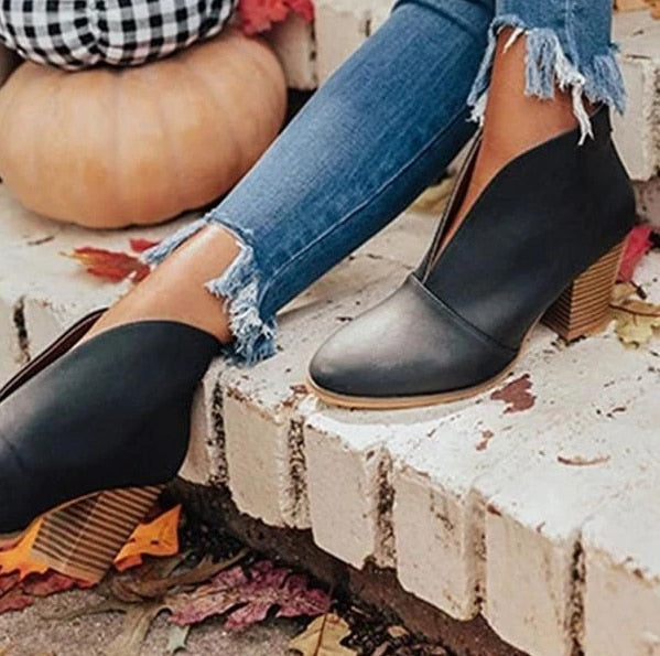 Llyge 2022 New Winter Women Boots V Cutout Ankle Boots Stacked Heel Booties Fahsion Chelsea Boots PU Botas Zapatos Mujer Size 35-43