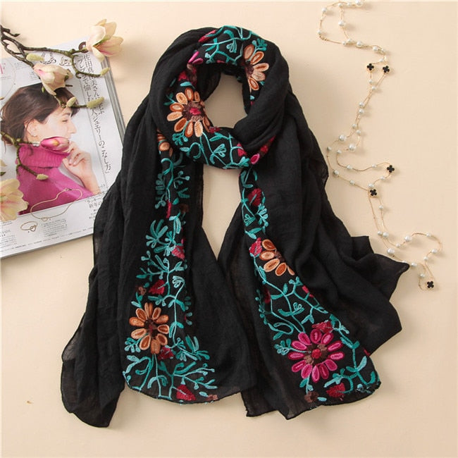 Christmas Gift 2023 Plain Embroider Floral Viscose Shawl Scarf From Indian Bandana Print Cotton Scarves and Wraps Soft Foulard Muslim Hijab Cap