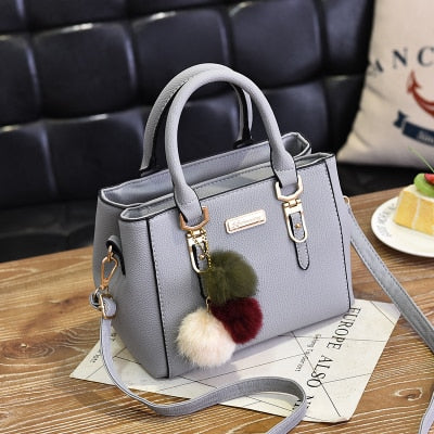 Llyge  Graduation party  Brand Women Hairball Ornaments Totes Solid Sequined Handbag Hot Sale Party Purse Ladies Messenger Crossbody Shoulder Bags