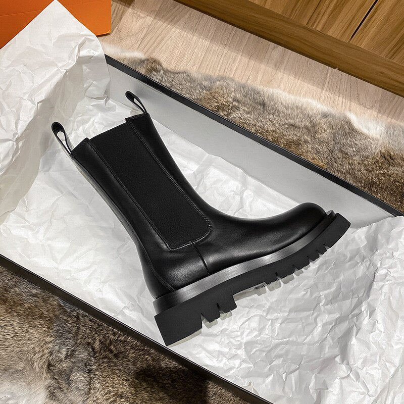Llyge 2023  Luxury Chelsea Boots Women Ankle Boots Chunky Winter Shoes Platform Ankle Boots Slip on Chunky Heel BV Boot Brand Designer