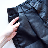 Llyge  S-4XL Fashion PU Leather Shorts Women's Autumn Winter Bermuda Elastic Waist Loose Five Points Leather Trousers Shorts