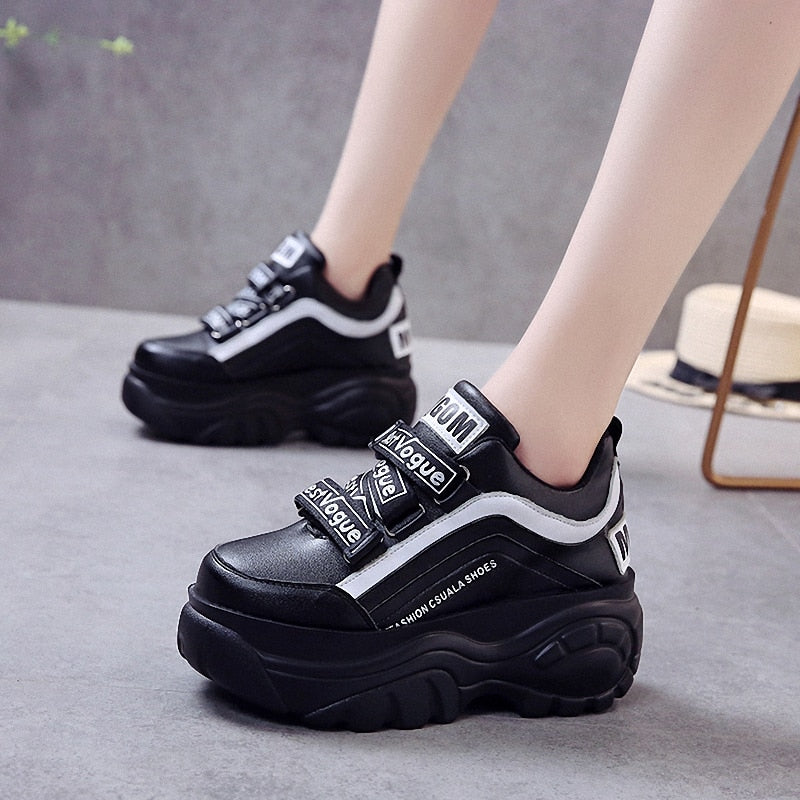 Llyge 2023 Thick Sole Running Shoes for Women Purple White Sport Shoes Jogging Walking Sneakers 7 CM Height Increasing Black Chunky Shoes