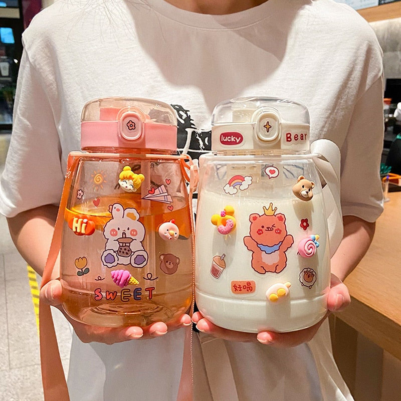 Llyge  2023  Cute Water Bottle Cartoon Straw Plastic Kids Cup BPA-Free Outdoor Transparent Juice Drinking Cup Suitable for Adult Children