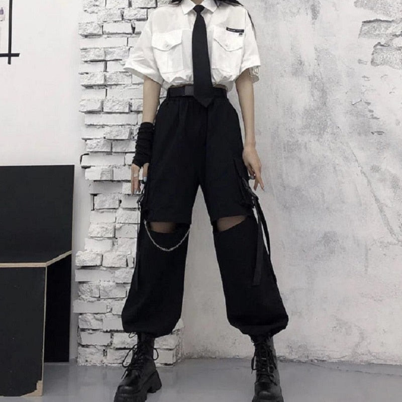 Llyge Gothic Streetwear Women's Cargo Pants with Chain Punk Techwear Black Oversize Korean Fashion Wide Leg Trousers 2023