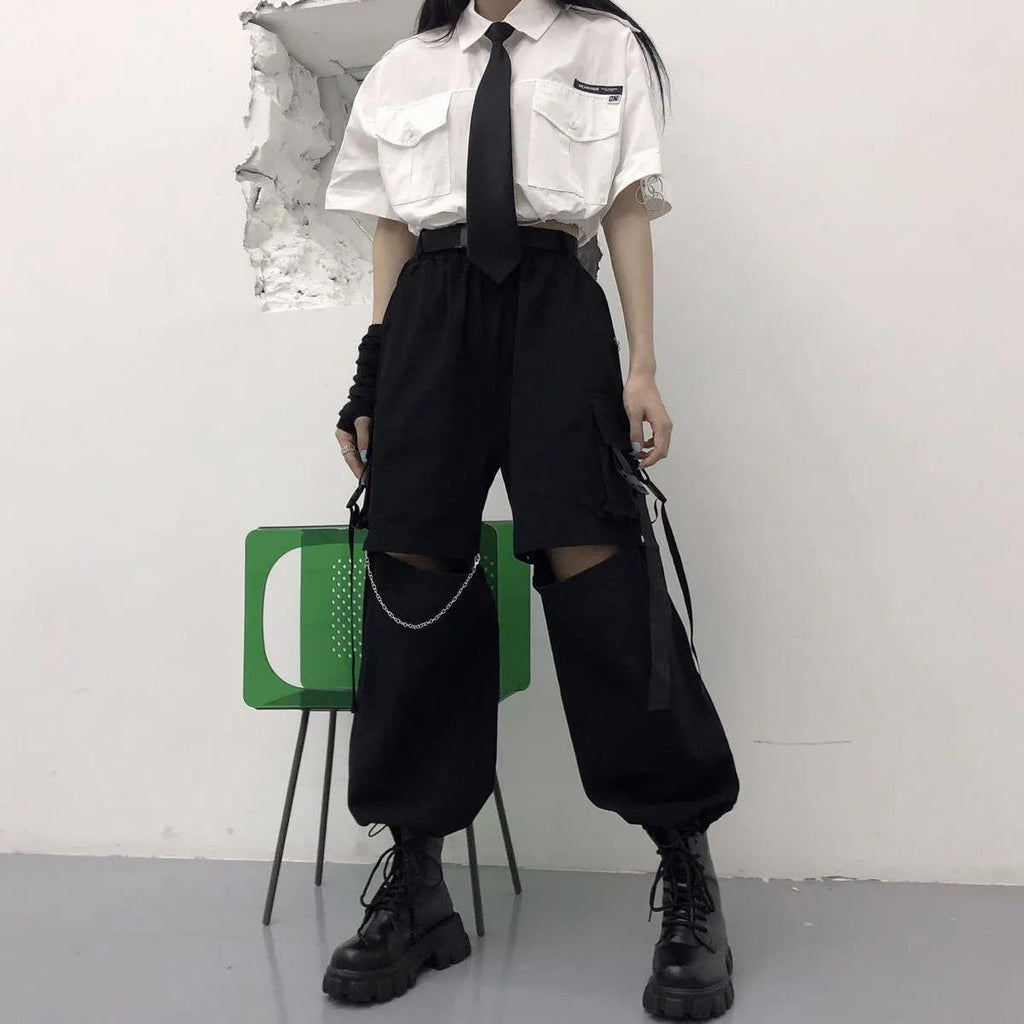 Llyge Gothic Streetwear Women's Cargo Pants with Chain Punk Techwear Black Oversize Korean Fashion Wide Leg Trousers 2023
