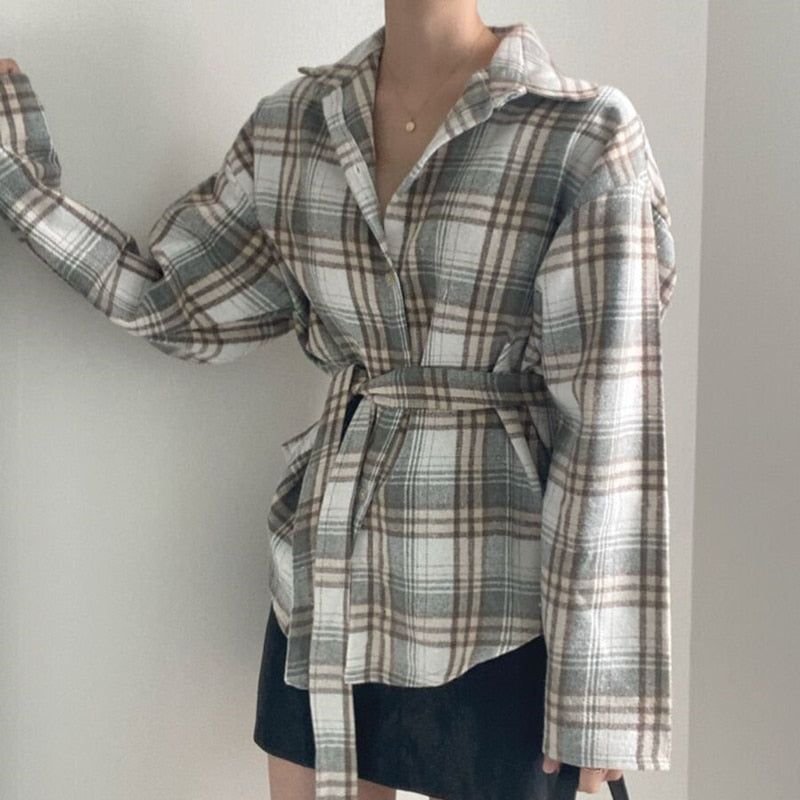 Llyge  Graduation party  Women Plaid Blouses Vintage Long Sleeve Casual Shirts with Belt 2023 Spring Autumn Outwear Female Turn-Down Collar Tops
