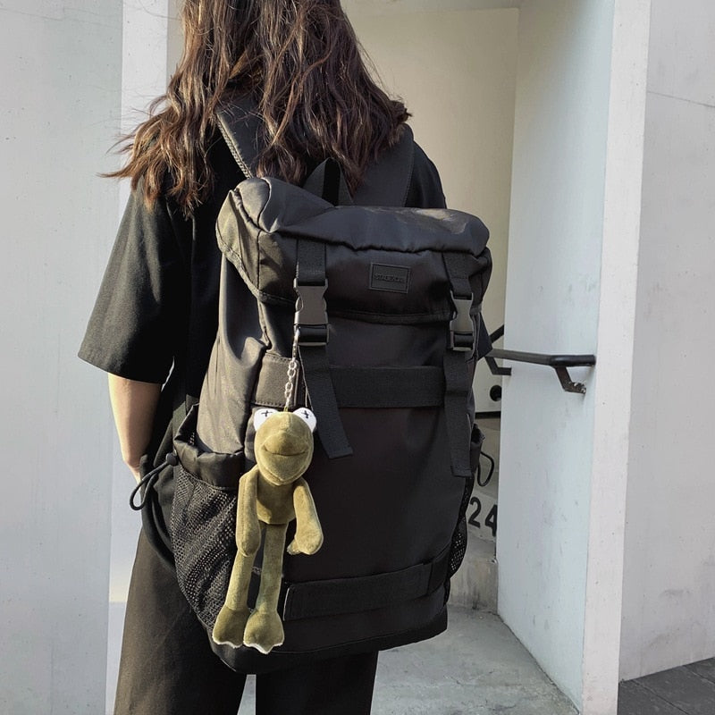Back to school men's large capacity backpack simple girl leisure travel bag waterproof sports outdoor travel mountaineering bag