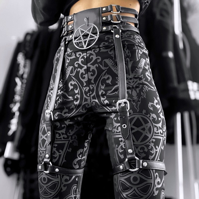 Llyge Halloween PU Belt Gothic Street Y2K Unisex Pentagram Leather With Leg Belt Harajuku Kpop Hip Hop Streetwear Dark Emo Vintage Belt