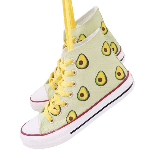Llyge High-Top Hand-Painted Strawberry Canvas Shoes Spring And Autumn Girls Graffiti Student Sneakers Ladies Flat Casual Shoes