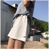 Llyge Shorts Women Black White Summer Casual Wide-Leg Shorts Large Size Simple Couple Unisex Leisure Trouser Sports Student Sweatpants