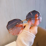 Llyge - Stylish Irregular Rimless Sunglasses Oversized Gradient Color Metal Sunshade Eyeglasses Elegant Driving Eyewear